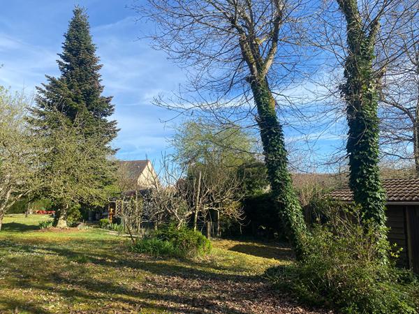 Maison individuelle avec sous-sol total 5 pièces à vendre au Mée-sur-Seine - Réf. 205
