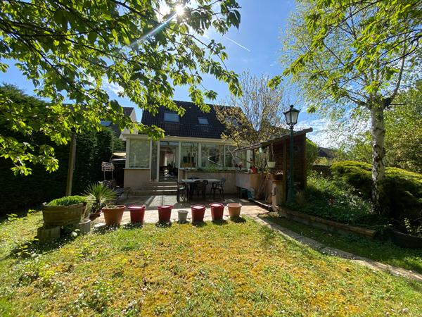 Maison individuelle avec sous-sol total 5 pièces à vendre au Mée-sur-Seine - Réf. 205