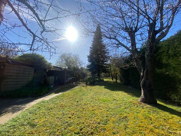 Maison individuelle avec sous-sol total 5 pièces à vendre au Mée-sur-Seine - Réf. 205