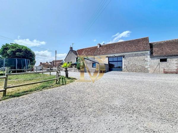 Longère Authentique et Rénovée de 276 m²