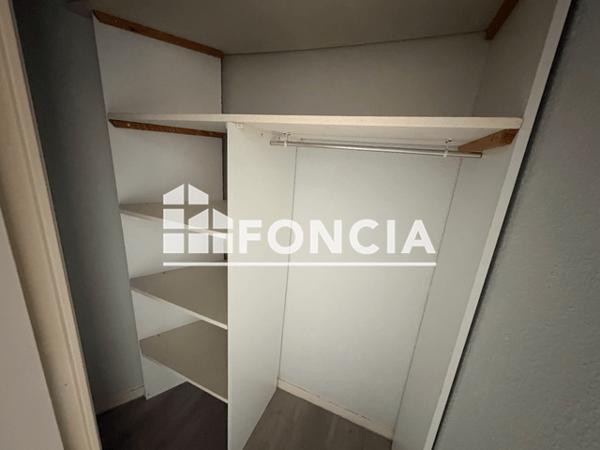 Location Studio 28.42 m² - 93-99 RUE CHARLES LEGENDRE Limoges 87000