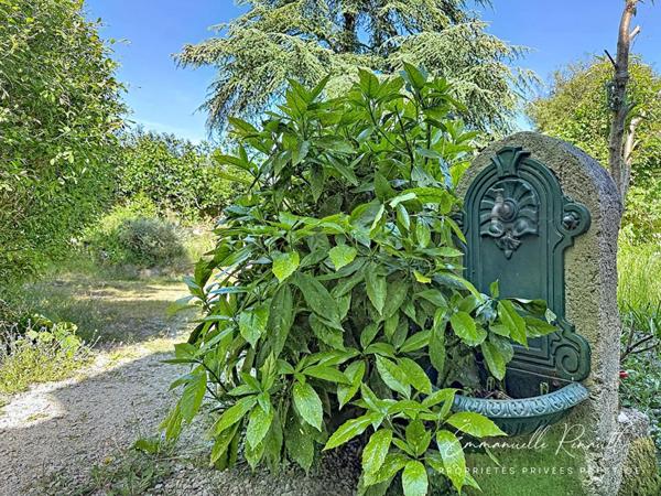 Arradon, à pied du bourg · Terrain d'exception de 1120 m² · Rare opportunité · Division possible
