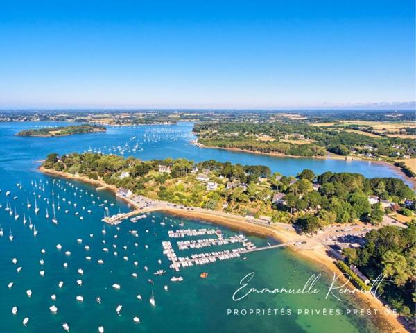 Arradon, à pied du bourg · Terrain d'exception de 1120 m² · Rare opportunité · Division possible