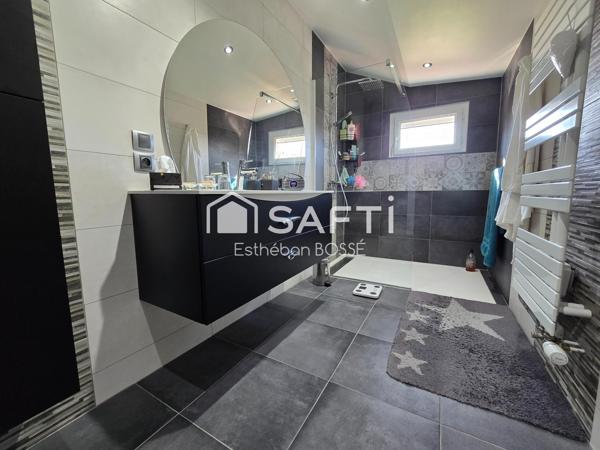 Maison 5 pièces 137 m2