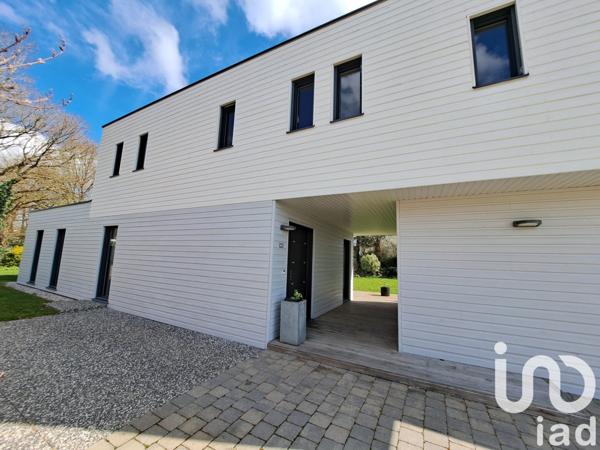 Maison 5 pièces de 128 m² à Le Poiré-sur-Vie (85170)