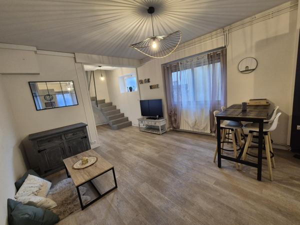 Auch (32000) Maison de rue T3 de 62m2 - Auch centre