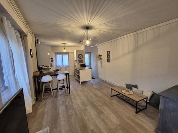 Auch (32000) Maison de rue T3 de 62m2 - Auch centre