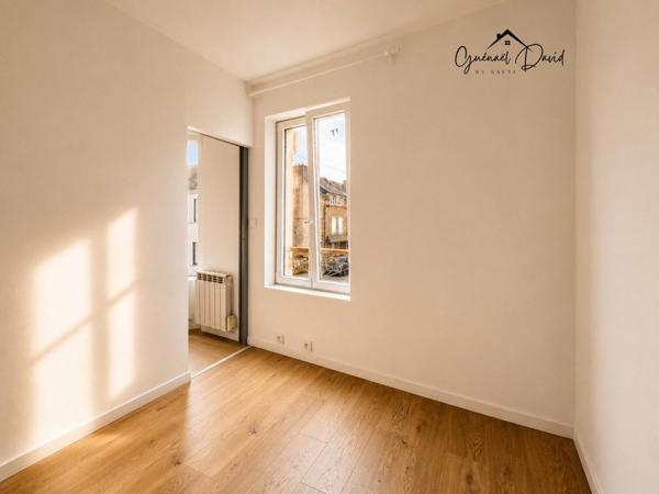 Appartement rénové en plein cœur du centre-ville
