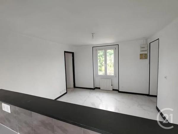 Appartement F2 à vendre  2 pièces - 39 m 2   CHILLY MAZARIN  - 91