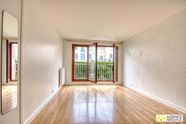Versailles Ermitage Appartement 2 pièces 51 m² avec cave et parking 360 000 € **  - Référence  28310