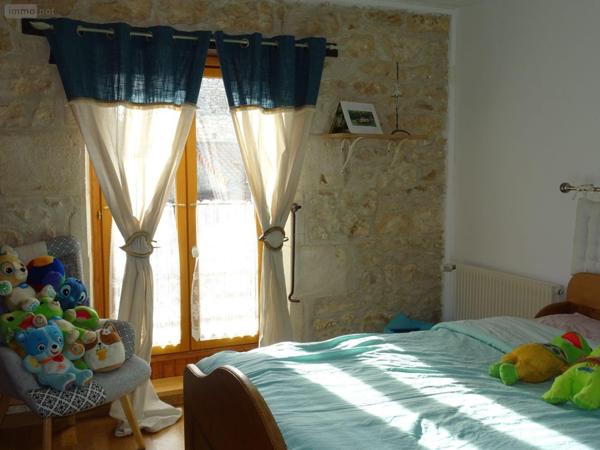 Maison restaurée à vendre à Chauvigny dans la Vienne (86300), ref : 2535 Maison restaurée à vendre à Chauvigny dans la Vienne (86300), ref : 2535