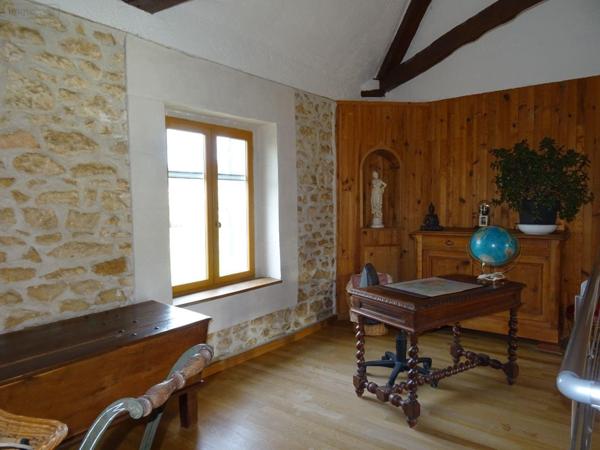 Maison restaurée à vendre à Chauvigny dans la Vienne (86300), ref : 2535 Maison restaurée à vendre à Chauvigny dans la Vienne (86300), ref : 2535