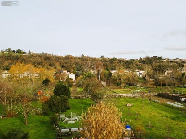 Maison restaurée à vendre à Chauvigny dans la Vienne (86300), ref : 2535 Maison restaurée à vendre à Chauvigny dans la Vienne (86300), ref : 2535