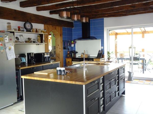 Maison restaurée à vendre à Chauvigny dans la Vienne (86300), ref : 2535 Maison restaurée à vendre à Chauvigny dans la Vienne (86300), ref : 2535