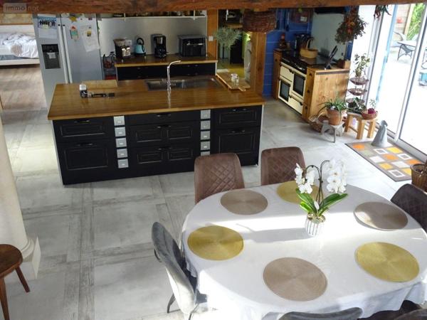 Maison restaurée à vendre à Chauvigny dans la Vienne (86300), ref : 2535 Maison restaurée à vendre à Chauvigny dans la Vienne (86300), ref : 2535