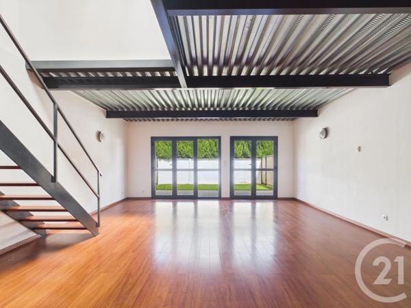 Appartement Loft à vendre  4 pièces - 106 m 2   CHARTRES  - 28