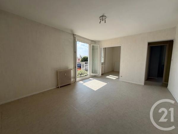 Appartement à vendre  3 pièces - 70,55 m 2   CHATEAUDUN  - 28