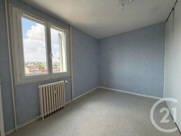 Appartement à vendre  3 pièces - 70,55 m 2   CHATEAUDUN  - 28