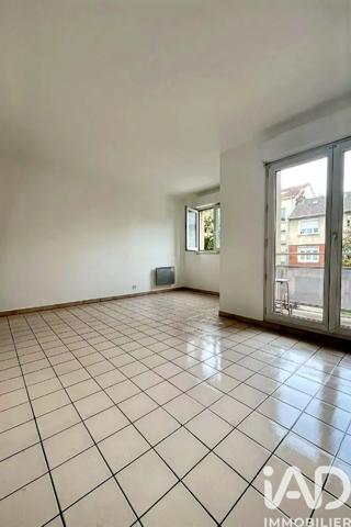 Location appartement 1 pièce 28 m² Bobigny