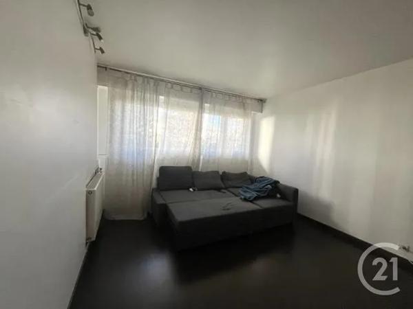 Appartement F4 à vendre  4 pièces - 76,40 m 2   EVRY  - 91