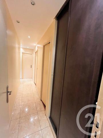Appartement F4 à vendre  4 pièces - 76,40 m 2   EVRY  - 91