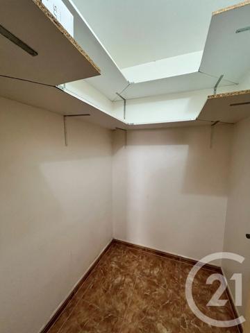 Appartement F4 à vendre  4 pièces - 76,40 m 2   EVRY  - 91