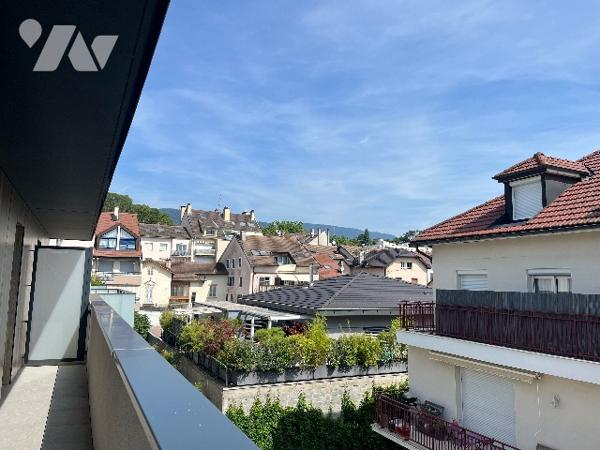 DIVONNE-LES-BAINS 
T3 en dernier étage
Marcello Guido +33 612230995 / immobilier.01099@notaires.fr