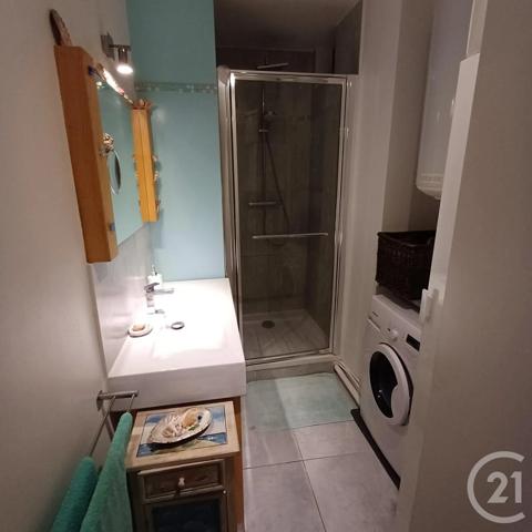 Appartement F2 à vendre  2 pièces - 59,80 m 2   PARIS  - 75020