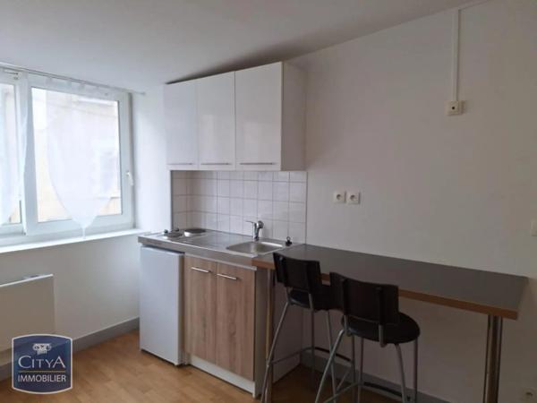 Appartement à louer 2 pièces 27m² Blois (41000)