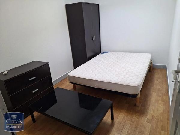 Appartement à louer 2 pièces 27m² Blois (41000)