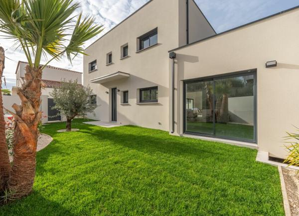 Maison à vendre    5 pièces •  Vergèze