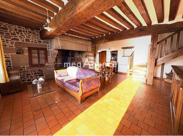 Maison à Vire Normandie, 14500 - 7 pièces 125m²