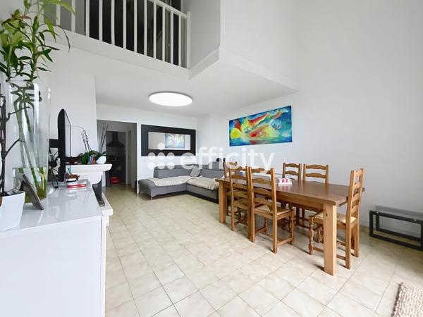 Maison 6 pièces - 130 m² Exclusivité efficity