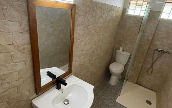 Maison à louer    3 pièces •  Le Lamentin