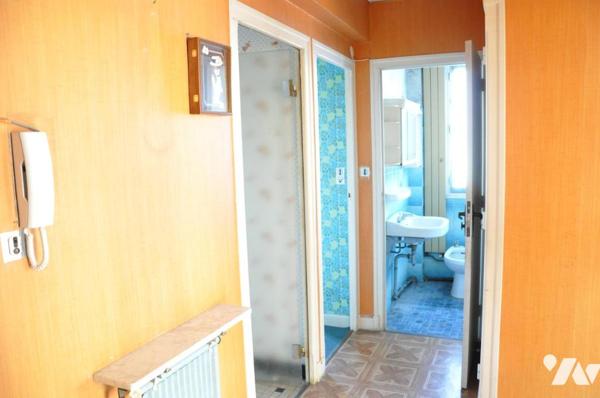 TARBES APPARTEMENT T3  de  52  m2 avec un balcon, CELLIER ET GARAGE