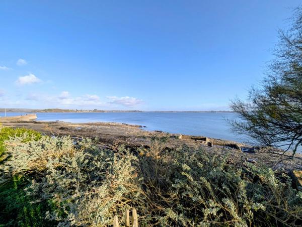 Propriété les pieds dans l'eau à PLOUGASTEL DAOULAS (29)