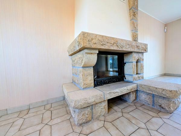 Propriété les pieds dans l'eau à PLOUGASTEL DAOULAS (29)