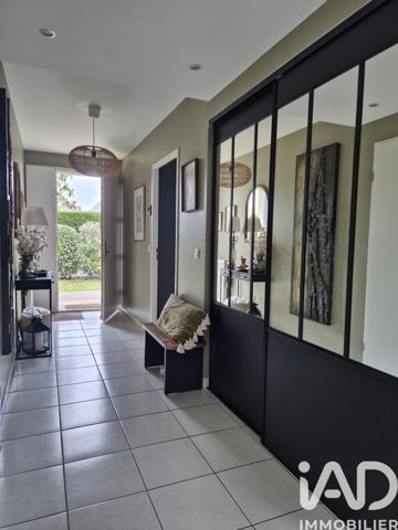 Maison à vendre 6 pièces 148 m² Saint-Pierre-du-Perray
