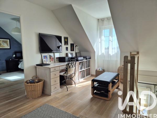Maison à vendre 6 pièces 148 m² Saint-Pierre-du-Perray