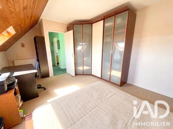 Appartement à vendre 4 pièces 114 m² Courbevoie