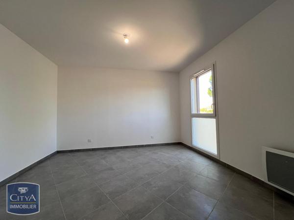 Location appartement Arles (13) 2 pièces 42m²