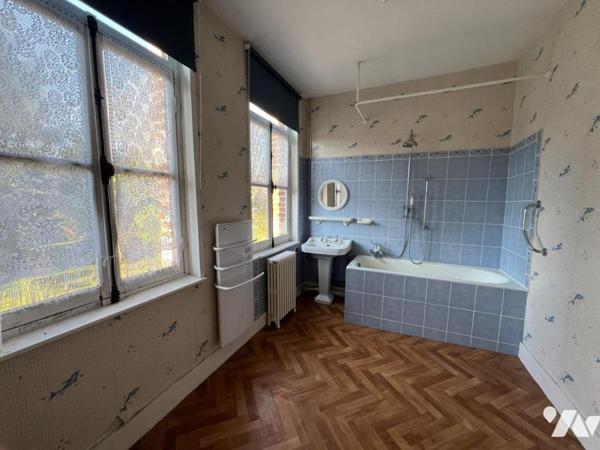 PROCHE A23 MAISON BOURGEOISE INDIVIDUELLE