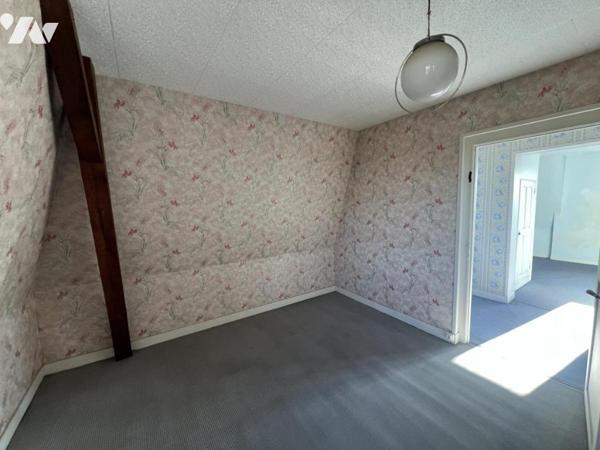 PROCHE A23 MAISON BOURGEOISE INDIVIDUELLE