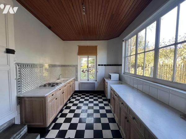 PROCHE A23 MAISON BOURGEOISE INDIVIDUELLE