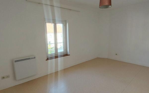 Appartement à louer    2 pièces • 56,50 m2 Saâcy-sur-Marne