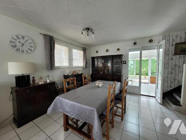 Maison à vendre à Pleurtuit (35730) en Ille-et-Vilaine (35)

Cette maison d'une surface de 93...