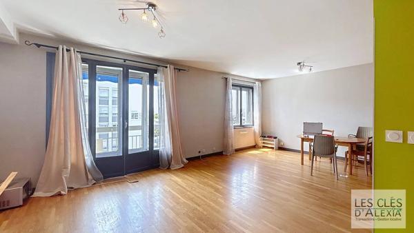 T4 Lyon 8 - 104m2 avec balcon