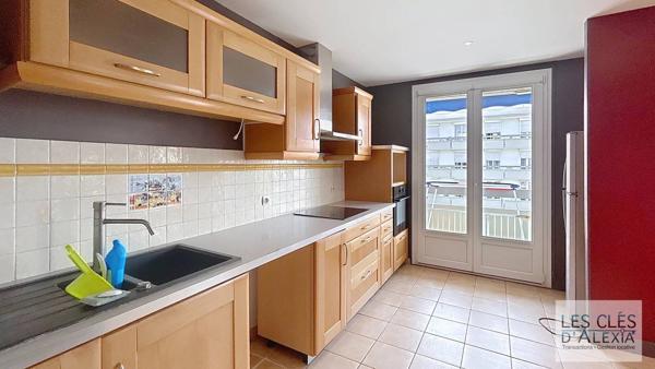 T4 Lyon 8 - 104m2 avec balcon