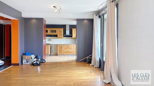T4 Lyon 8 - 104m2 avec balcon