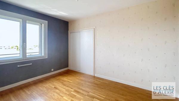 T4 Lyon 8 - 104m2 avec balcon